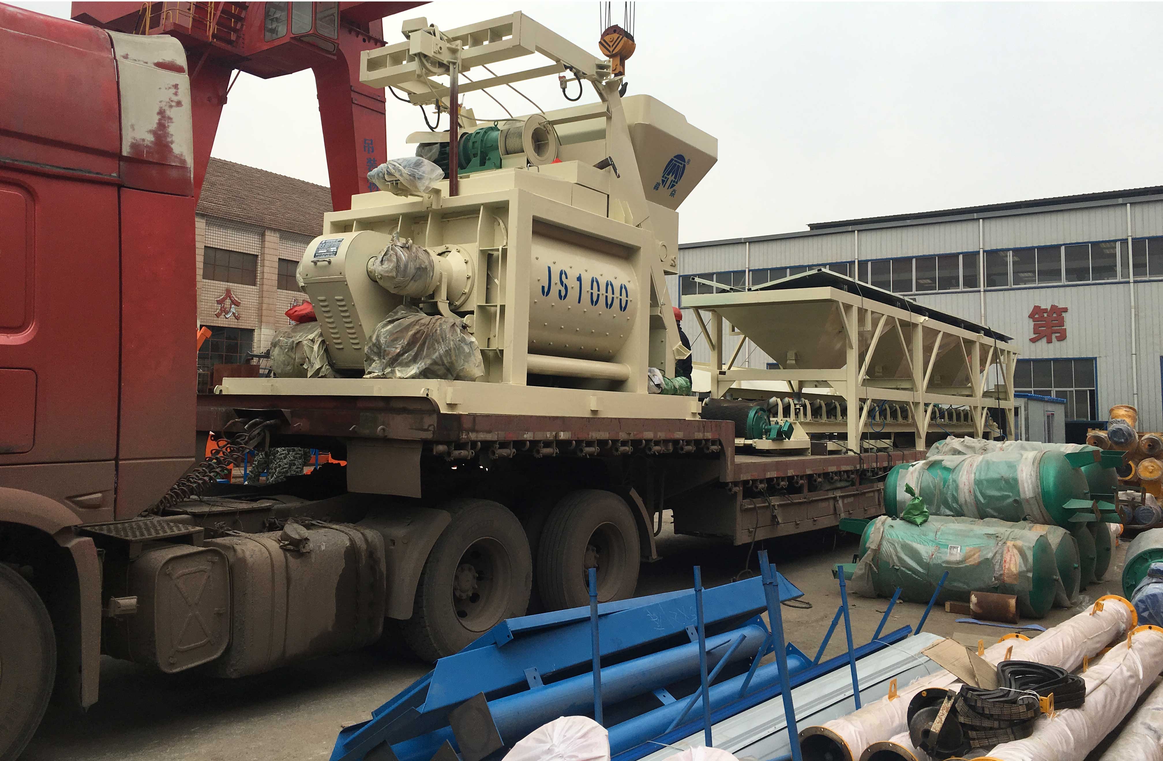 60攪拌站發(fā)貨現(xiàn)場(chǎng)