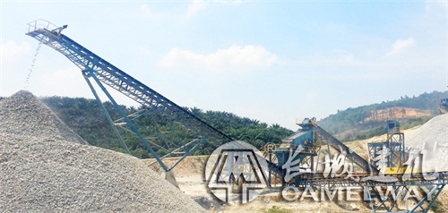 工程攪拌站對原材料攪拌前的存放