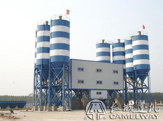 hzs120攪拌站每盤(pán)出多少混凝土