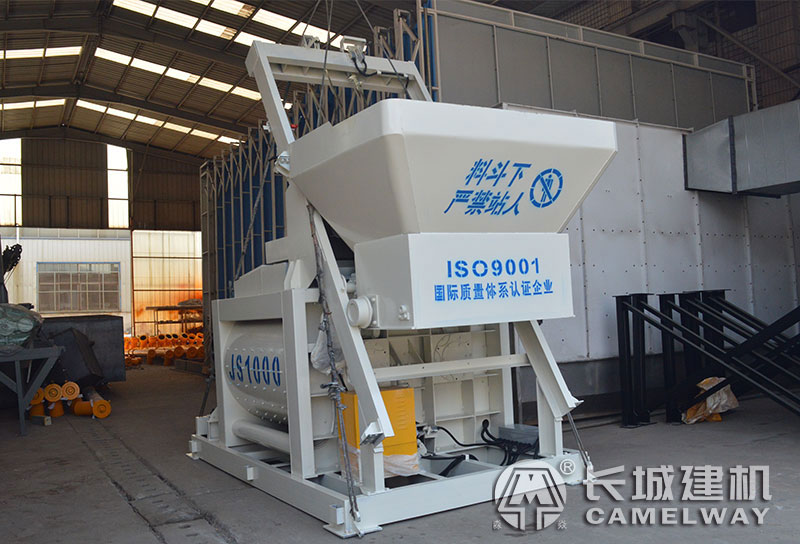 強(qiáng)制式混凝土攪拌機(jī)型號(hào)及選購技巧