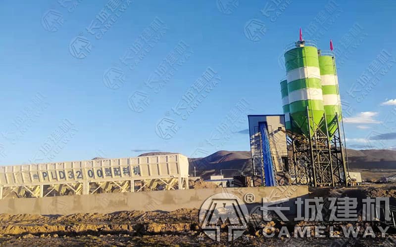 一套110攪拌站大概需要多少錢，時(shí)產(chǎn)110方砼攪拌站