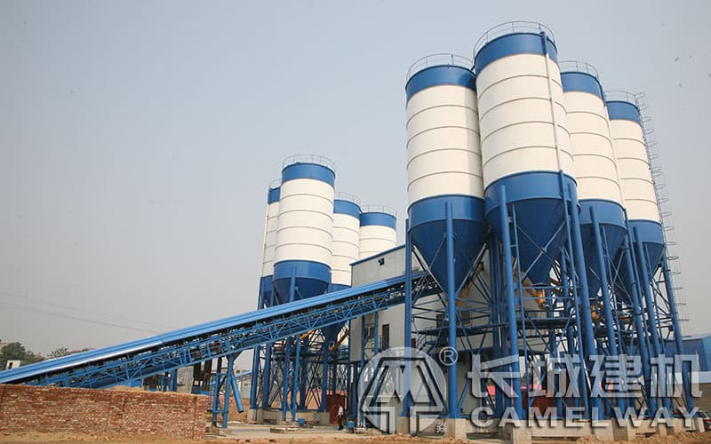 高鐵攪拌站水泥倉(cāng)的標(biāo)配