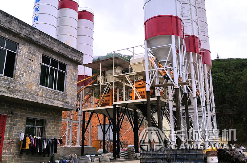 每天6000立方的混凝土攪拌站設(shè)備實(shí)景 每天6000立方的混凝土攪拌站設(shè)備實(shí)景