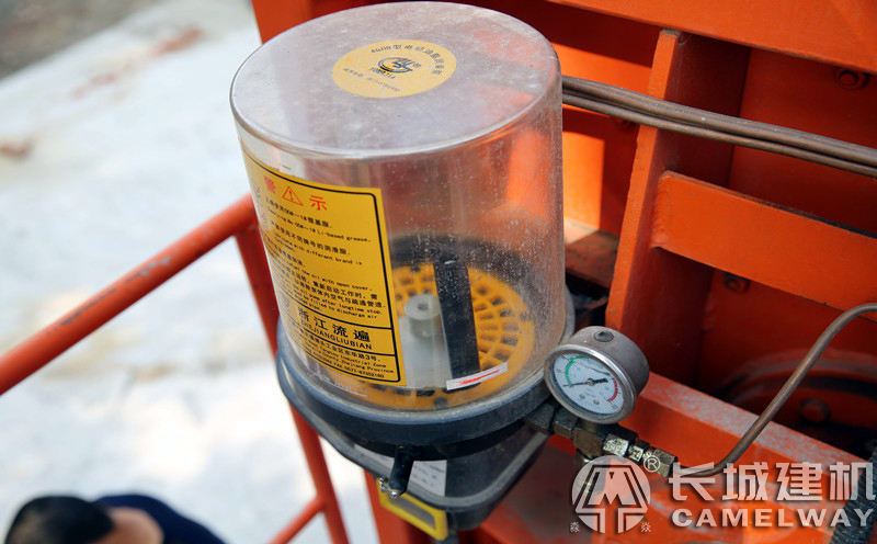 混凝土攪拌機潤滑油用什么油、怎么加、加多少、注意事項？