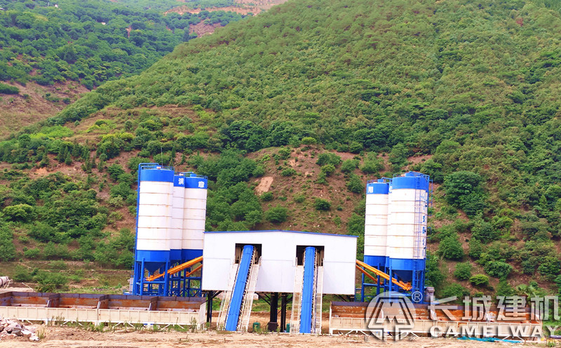 長城建機(jī)-云南大理中交四公局雙120站 長城建機(jī)-云南大理中交四公局雙120站