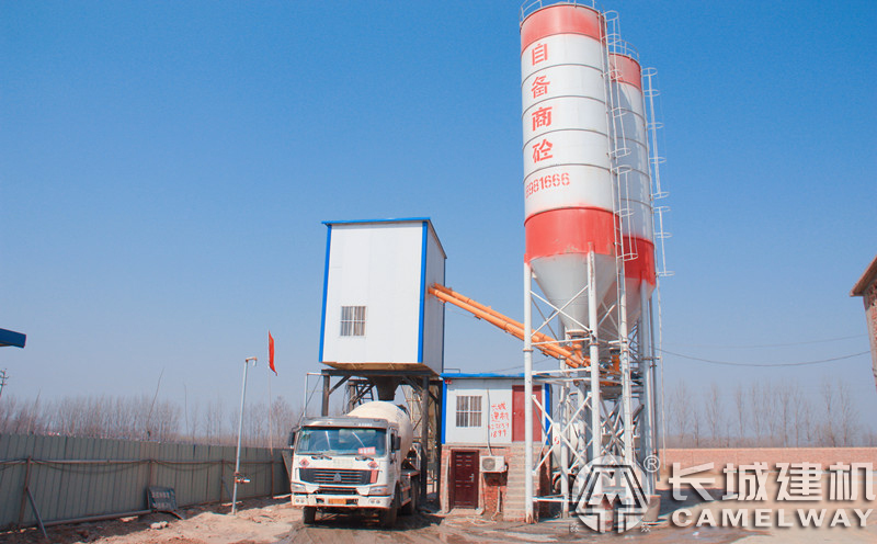 長城建機hzs60攪拌站現(xiàn)場 長城建機hzs60攪拌站現(xiàn)場