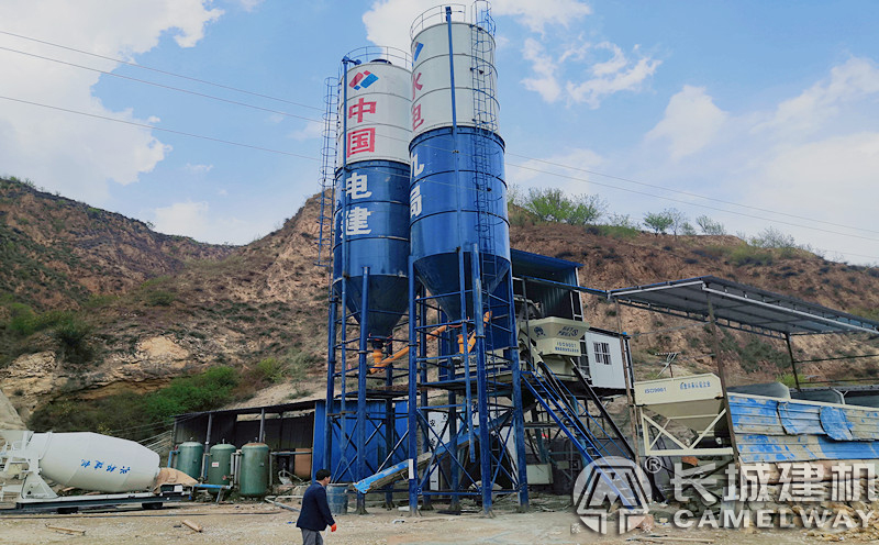 長(zhǎng)城建機(jī)提升料斗攪拌站50站 長(zhǎng)城建機(jī)提升料斗攪拌站50站