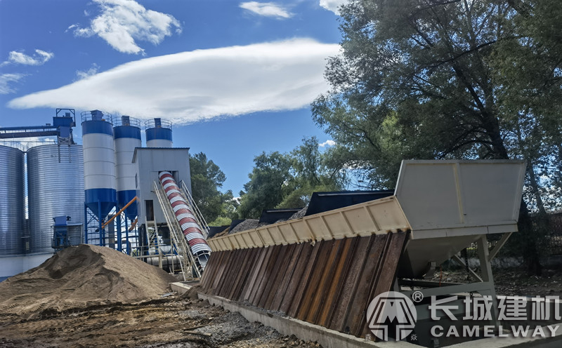 90混凝土攪拌站的配料機是幾倉？