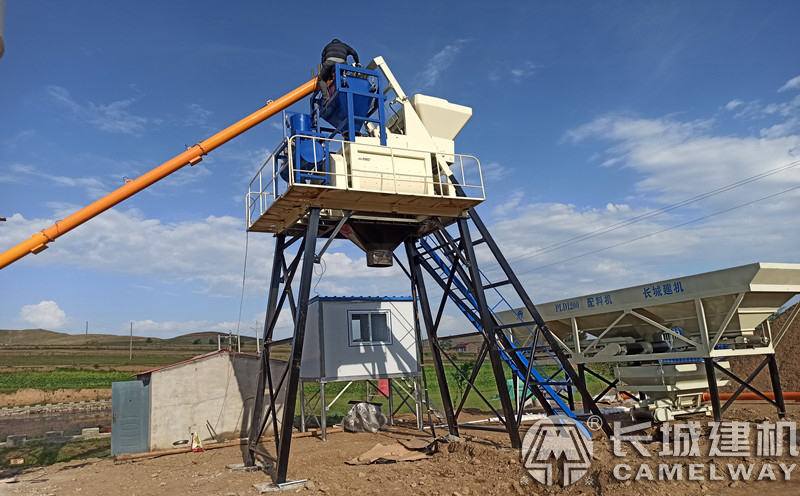 750混凝土攪拌站每小時(shí)有多大產(chǎn)量？